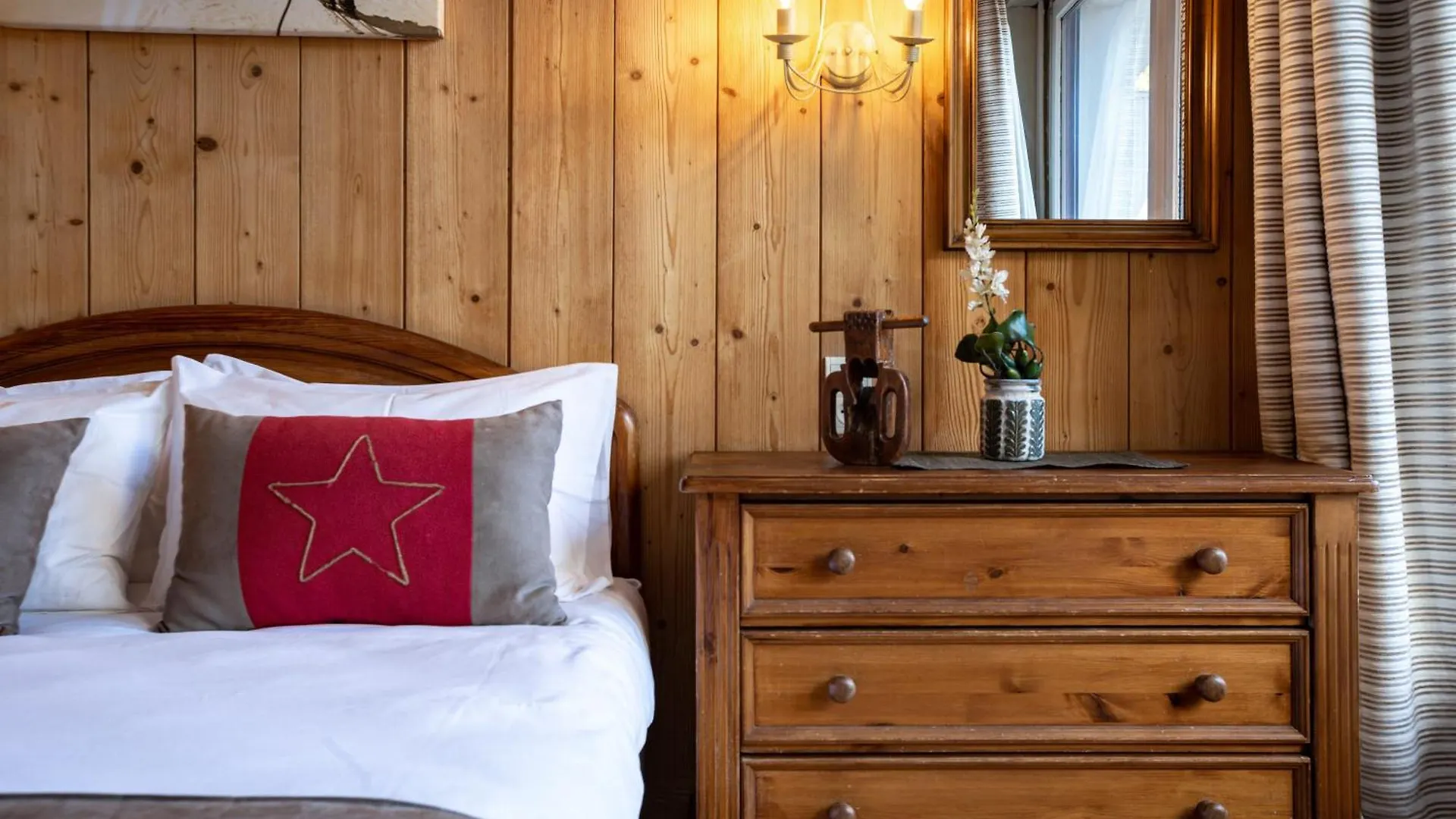 Chalet Hotel La Sapiniere Σαμονί 3*,