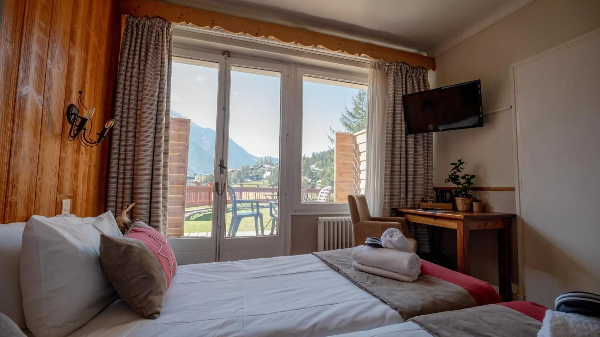 Chalet Hôtel La Sapinière Chamonix Hotel